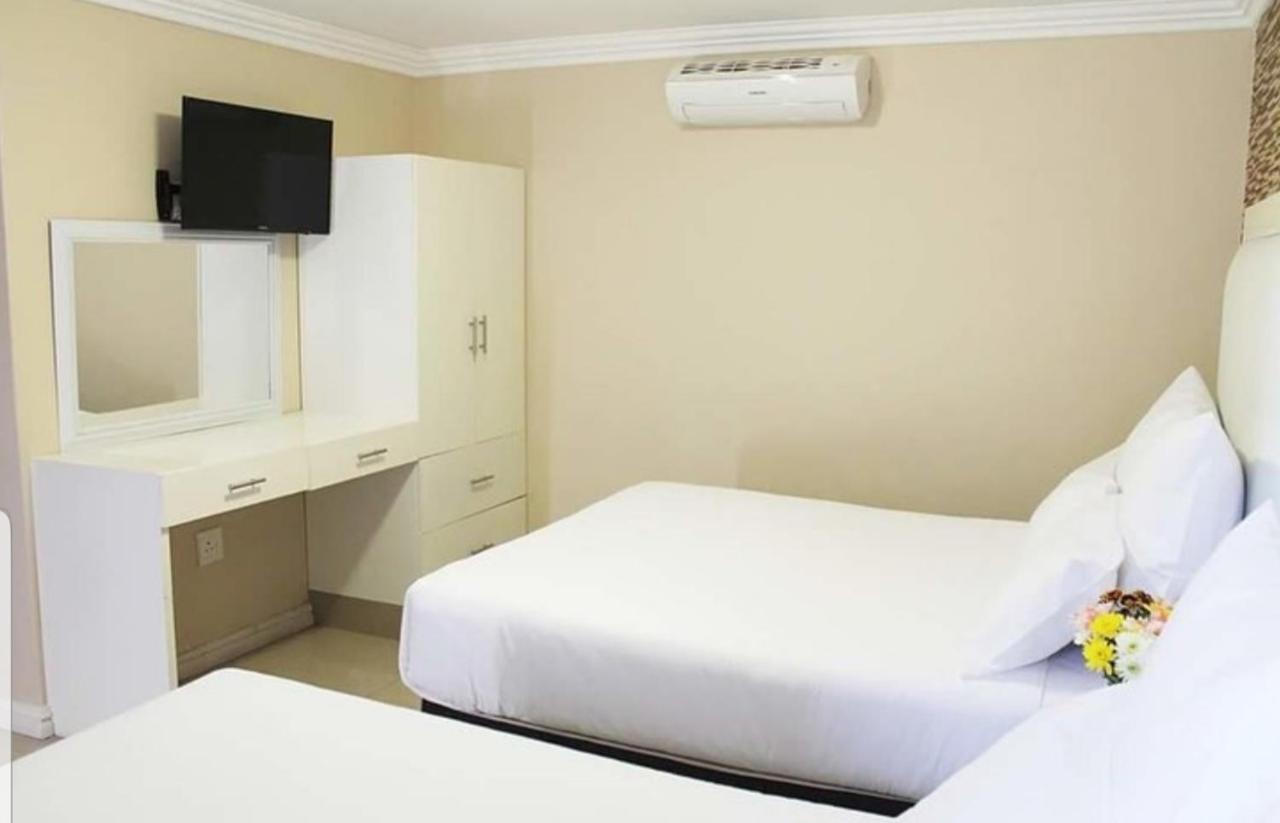Bayside Hotel Pinetown New Germany المظهر الخارجي الصورة